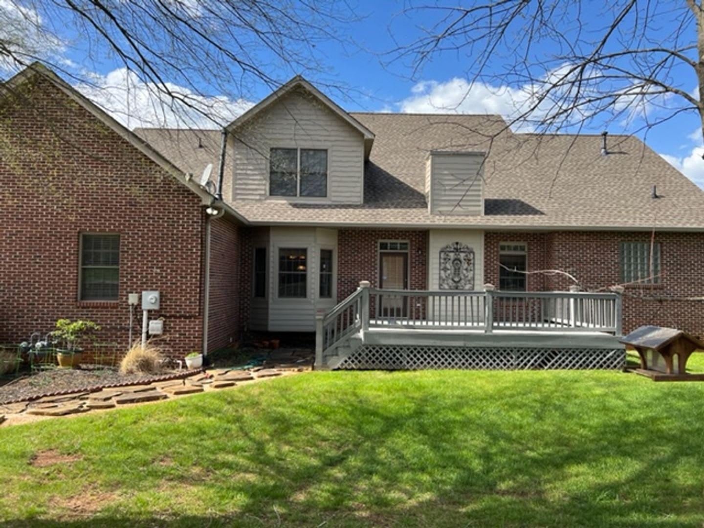 City Of Maryville 37803 Short Term Lease Considered Furnished 4 Bedroom 3 5 Bath Home – photo 2