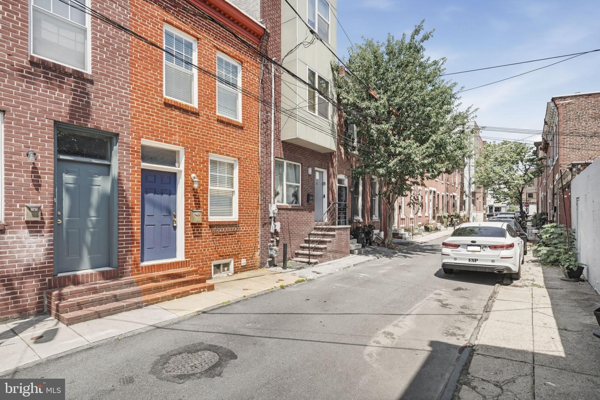928 N BAMBREY Street – photo 2