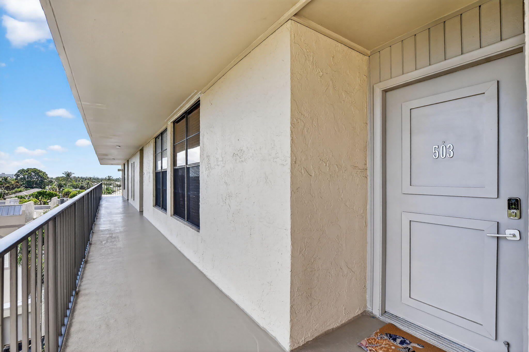 20 Royal Palm Way – photo 3