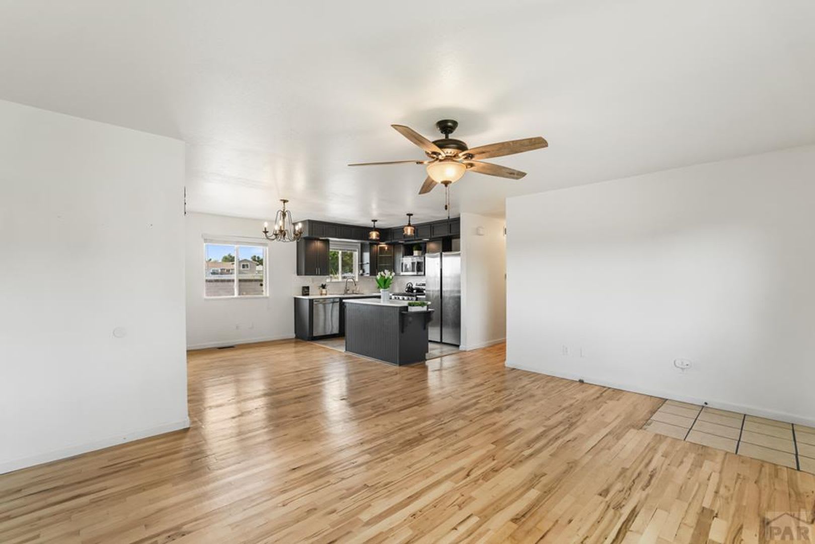 All Prospective Tenants Must Submit A 58 Non Refundable Application Fee Per Applicant Online And Be Pre Qualified Prior To Any Showings – photo 5