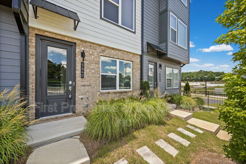 5640 Kingspan Drive – photo 3