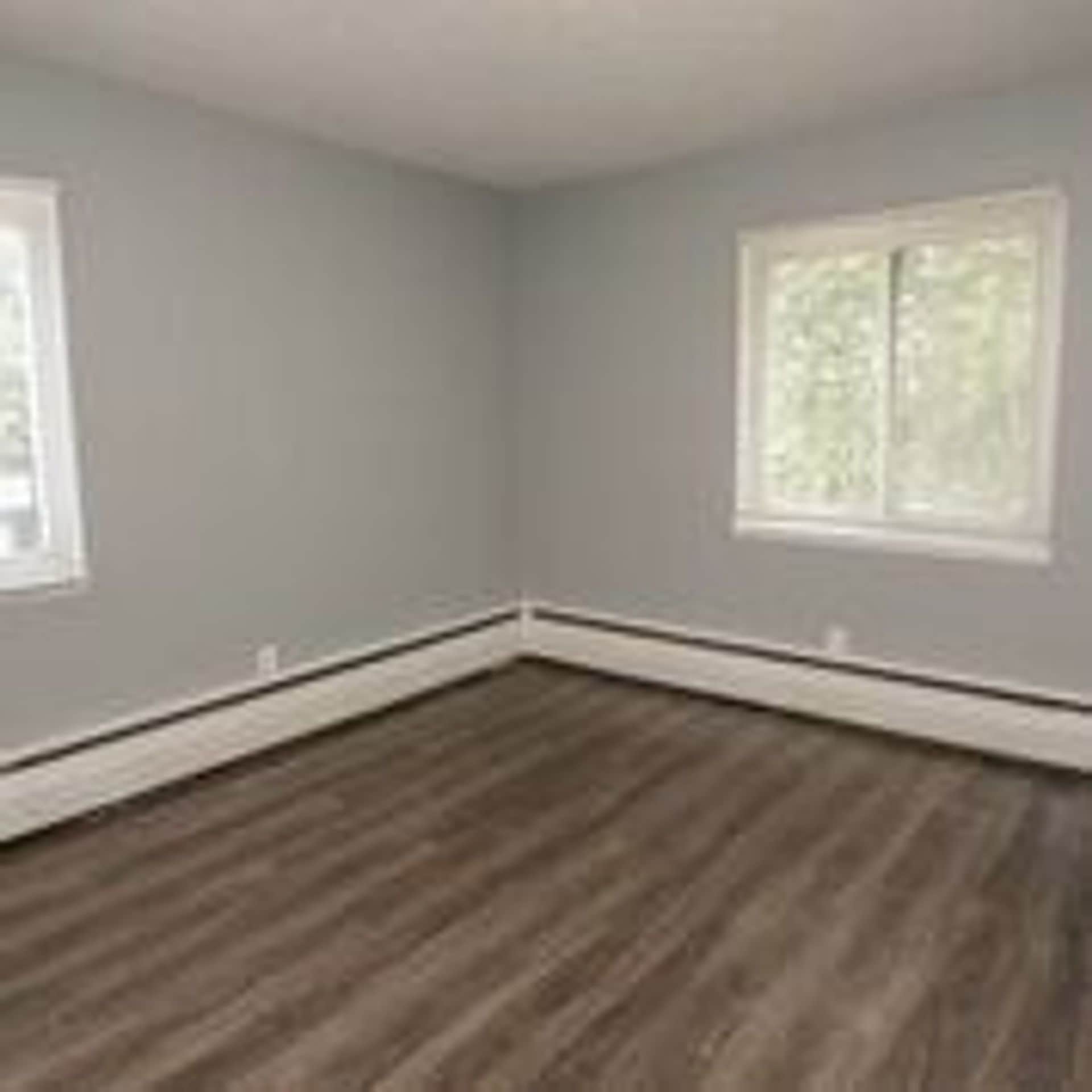 1 Bed/ 1 Bath Renovated Apartment in Brook Park Ohio – photo 3