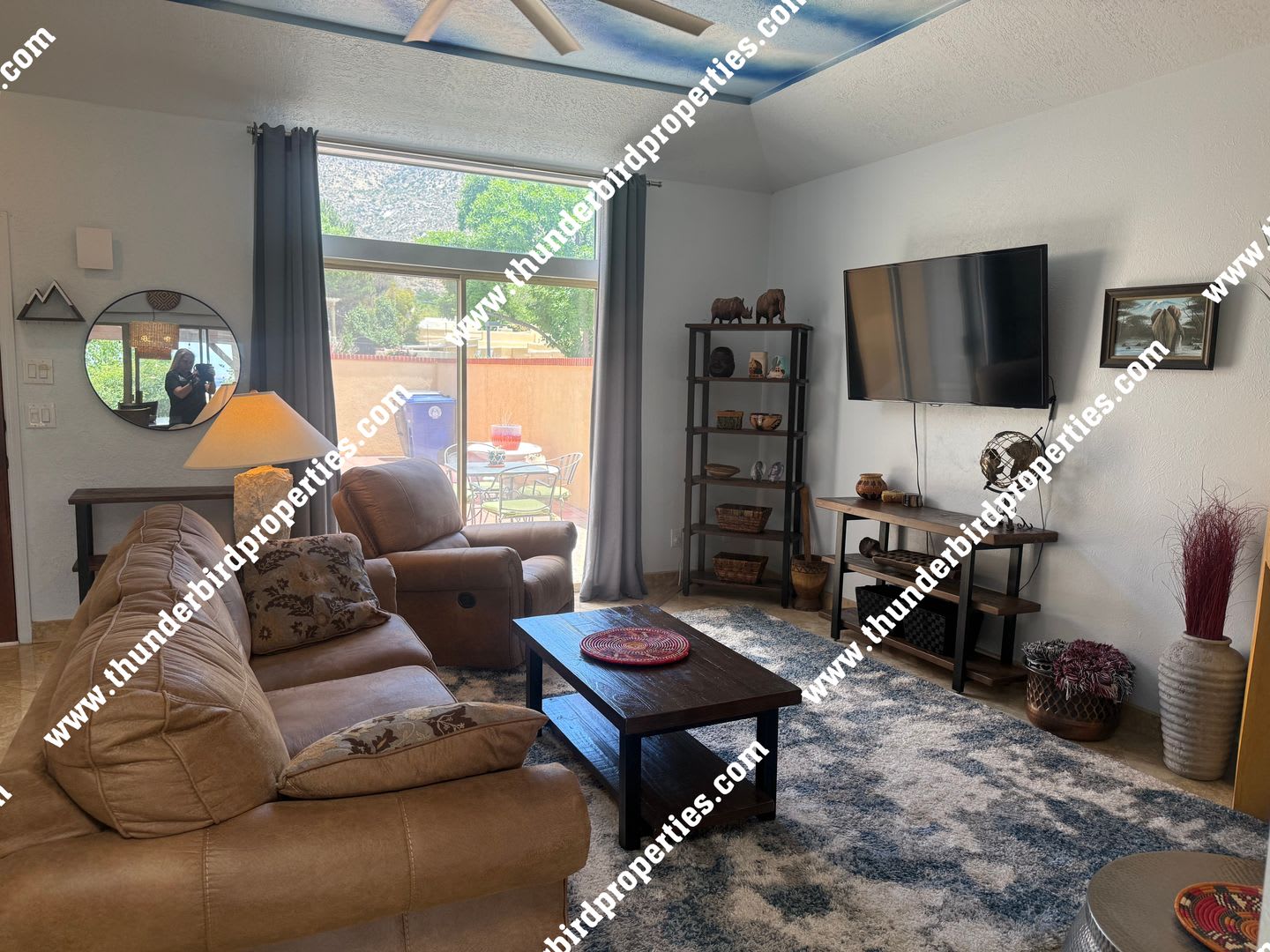 Fully Furnished Mountain View Retreat In Glenwood Hills – photo 4