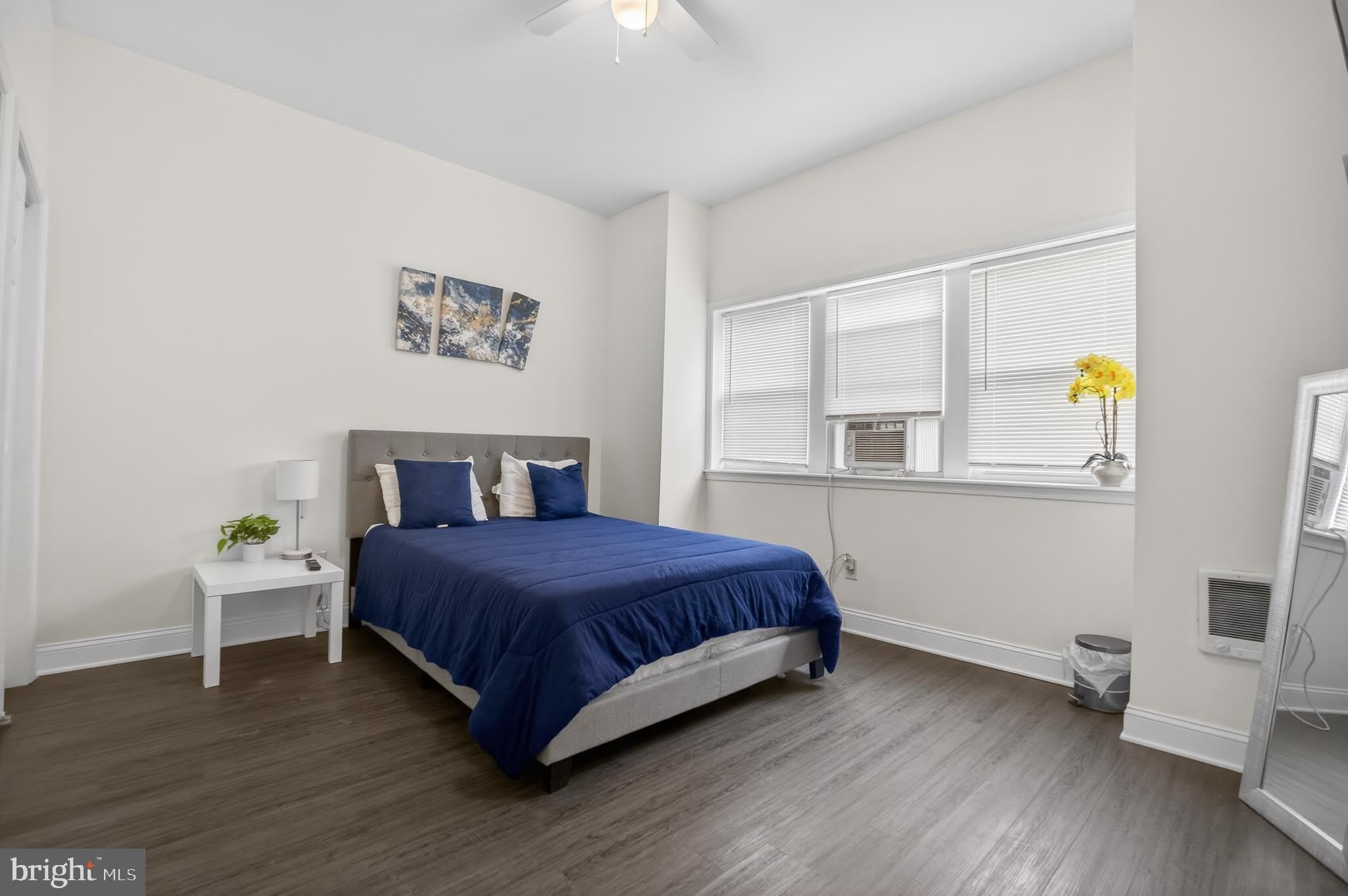 3138 W Allegheny Avenue – photo 4