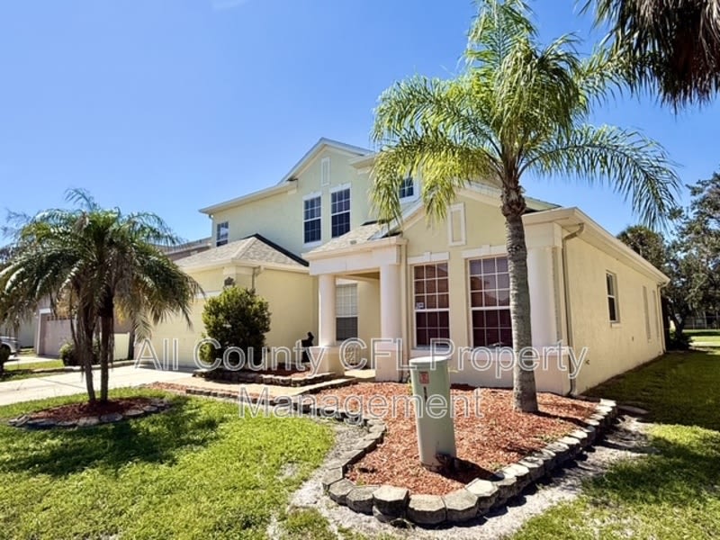 2300 The Oaks Blvd – photo 3