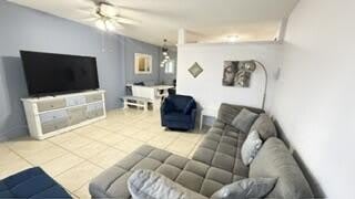725 SW 11th Avenue – photo 2