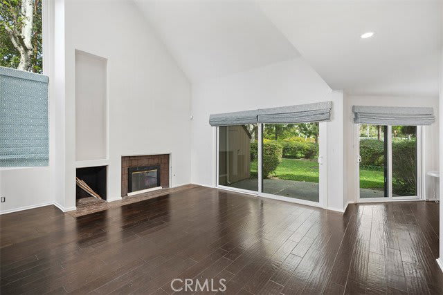 1 Moss Glen – photo 4