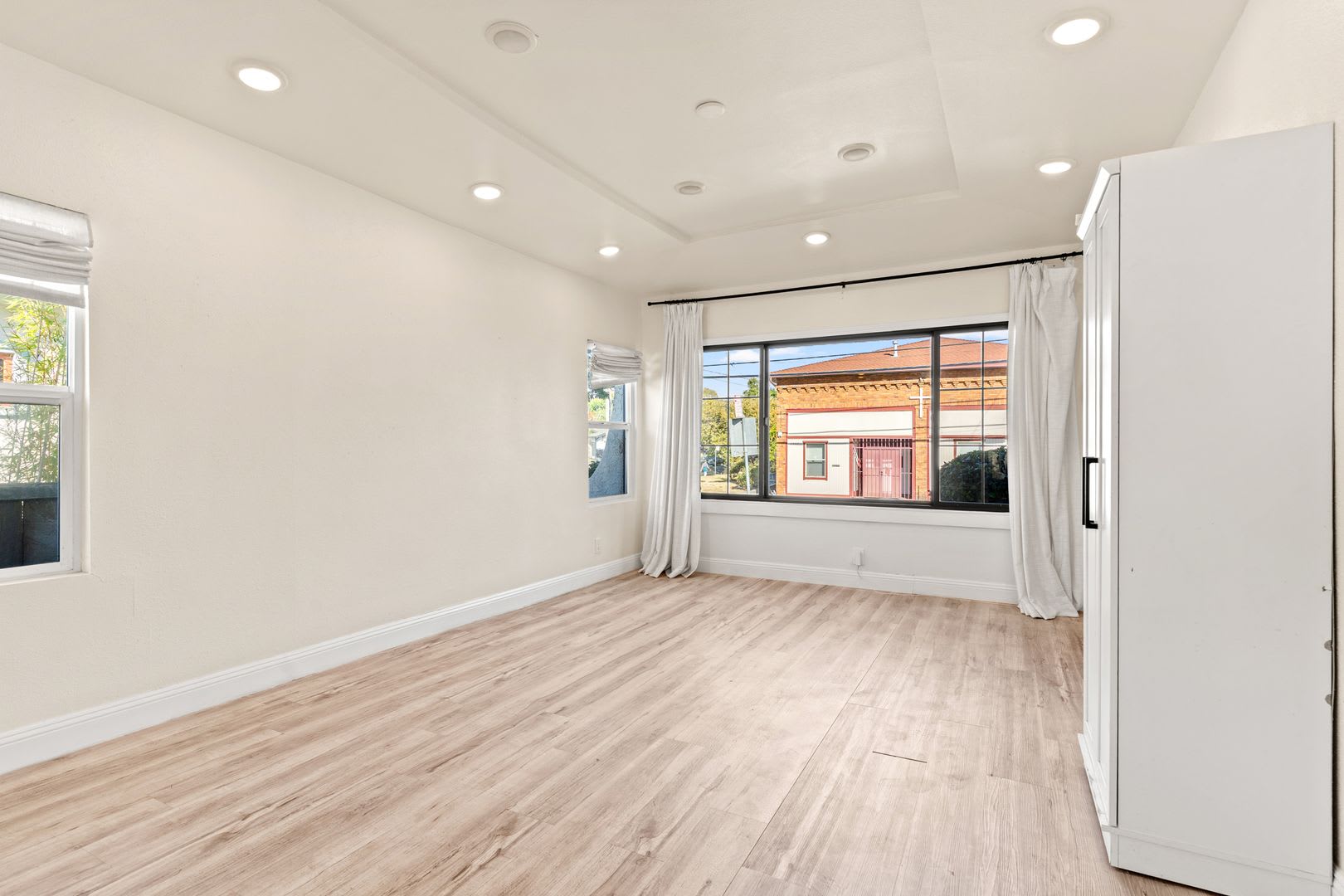 Beautifully Updated Spanish-Style Home Featuring an En Suite Master and Redwood Deck – photo 3