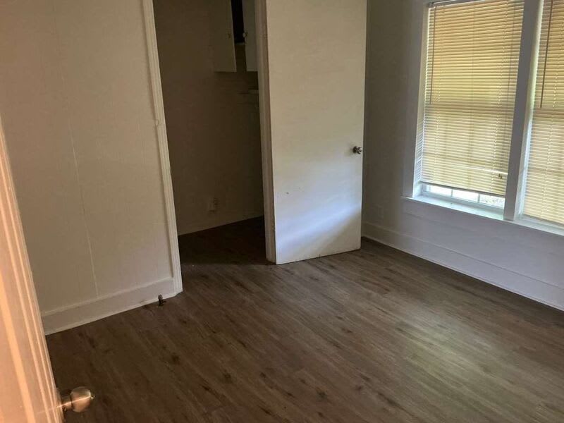 3434 Midlawn Street – photo 1