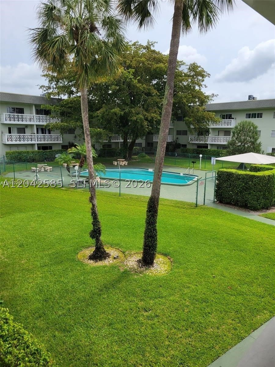 4200 NW 3rd Ct – photo 2