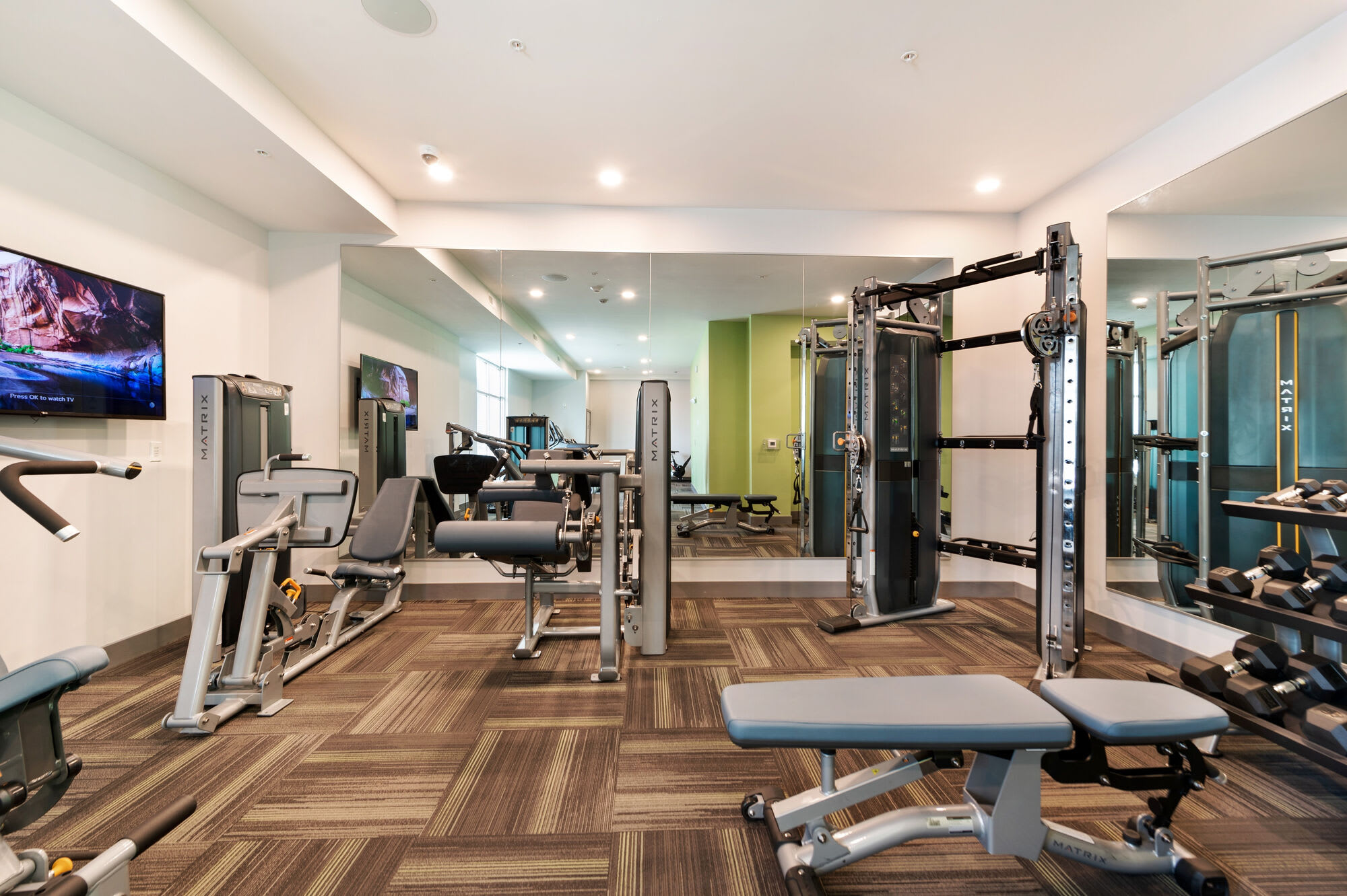 Wilshaw Apartments – photo 2