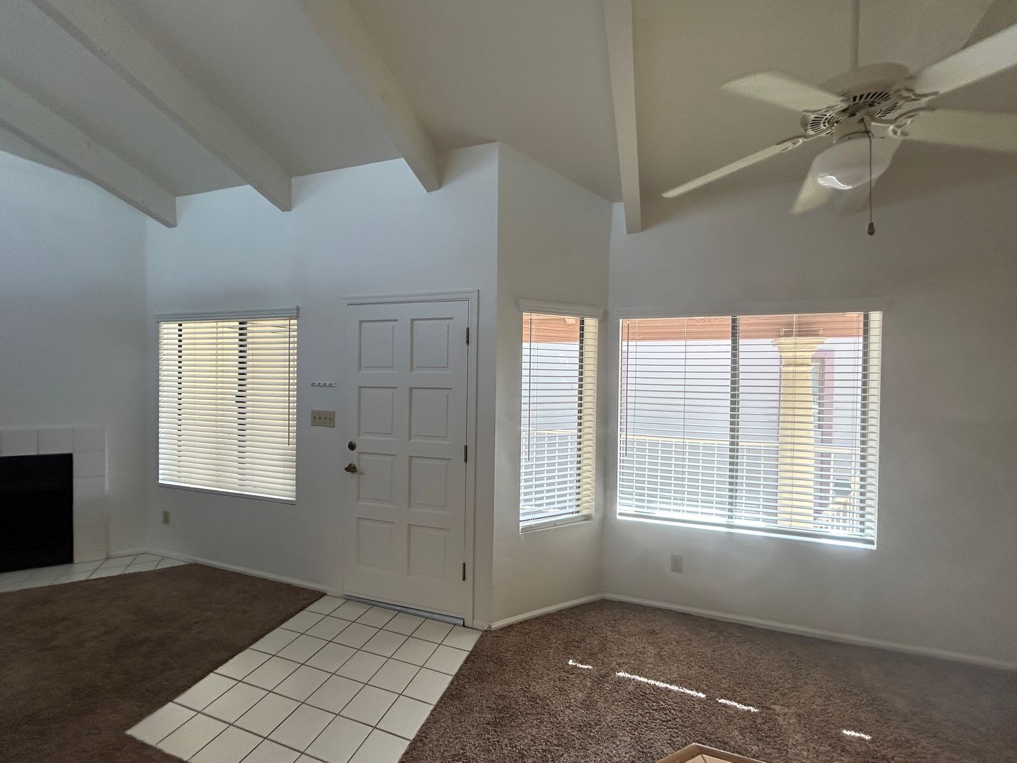 Spacious 2 Bedroom, 2 Bathroom Condo – photo 3
