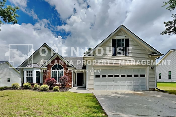 2070 Charleston Oak Circle – photo 1