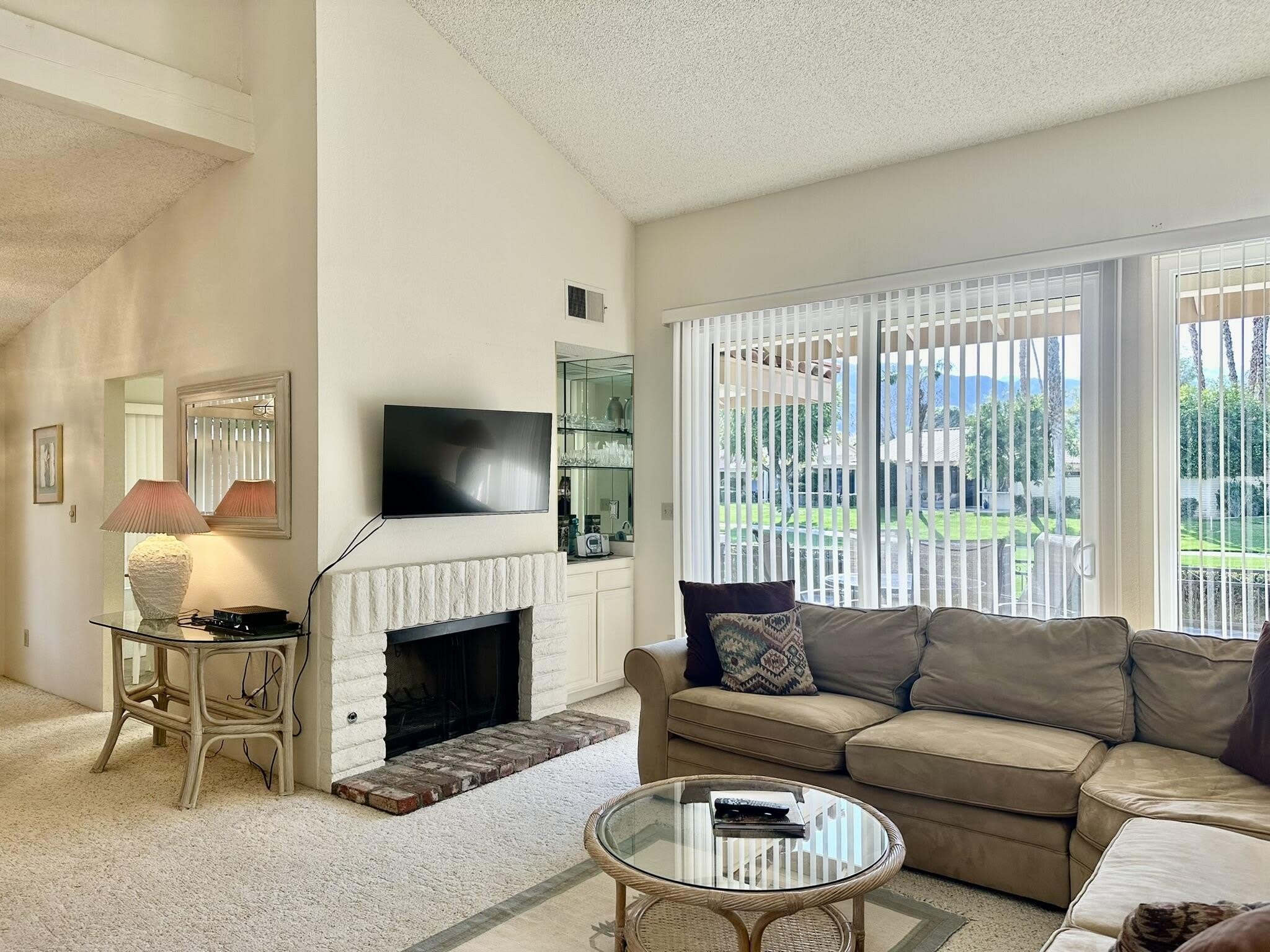 207 Serena Drive – photo 4