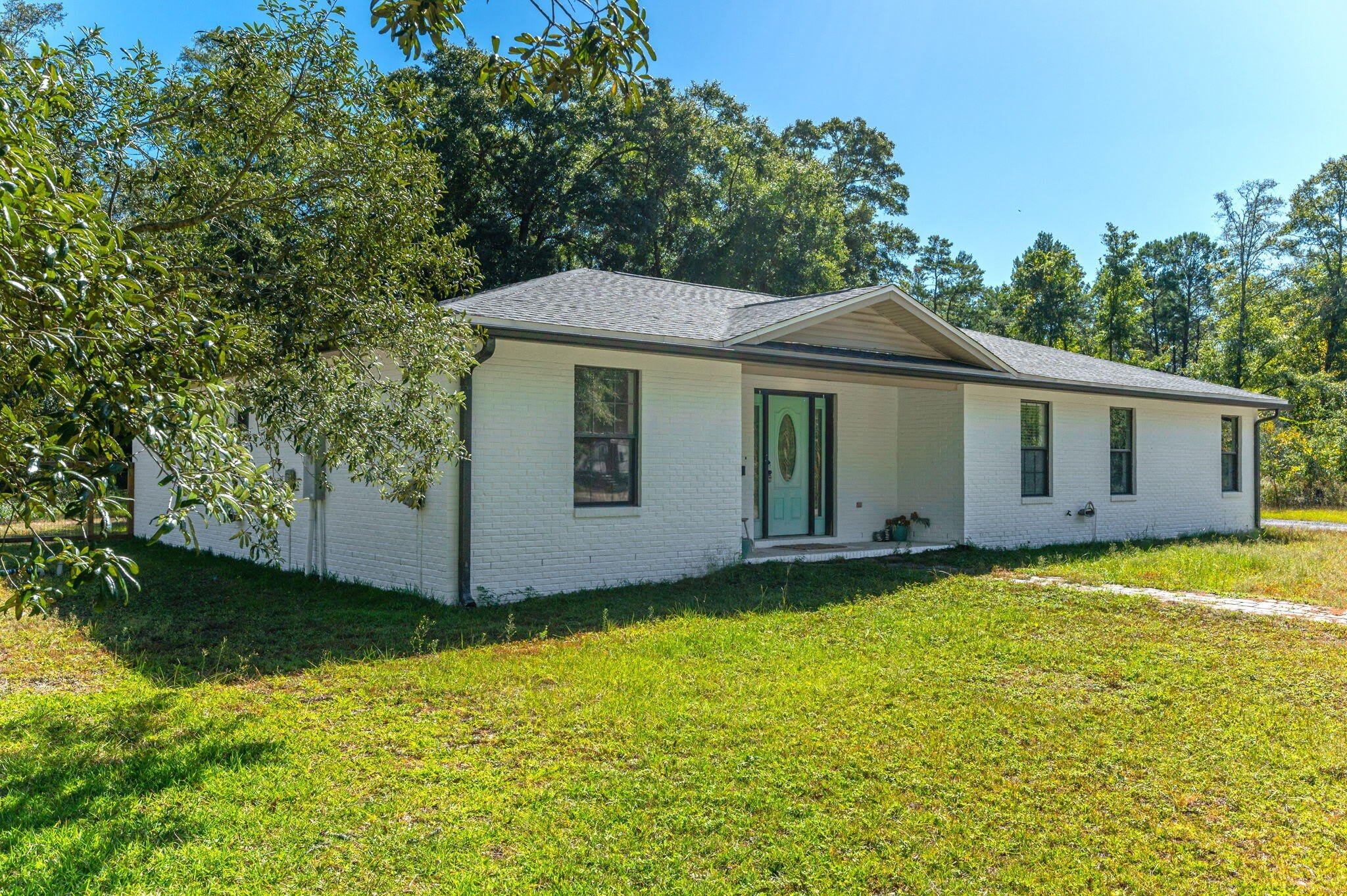 83 Edgewood Drive – photo 2