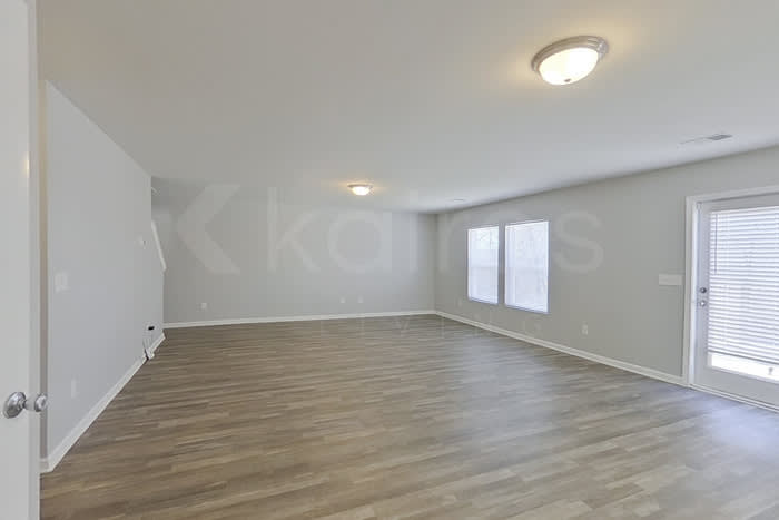262 Christopher Street – photo 2