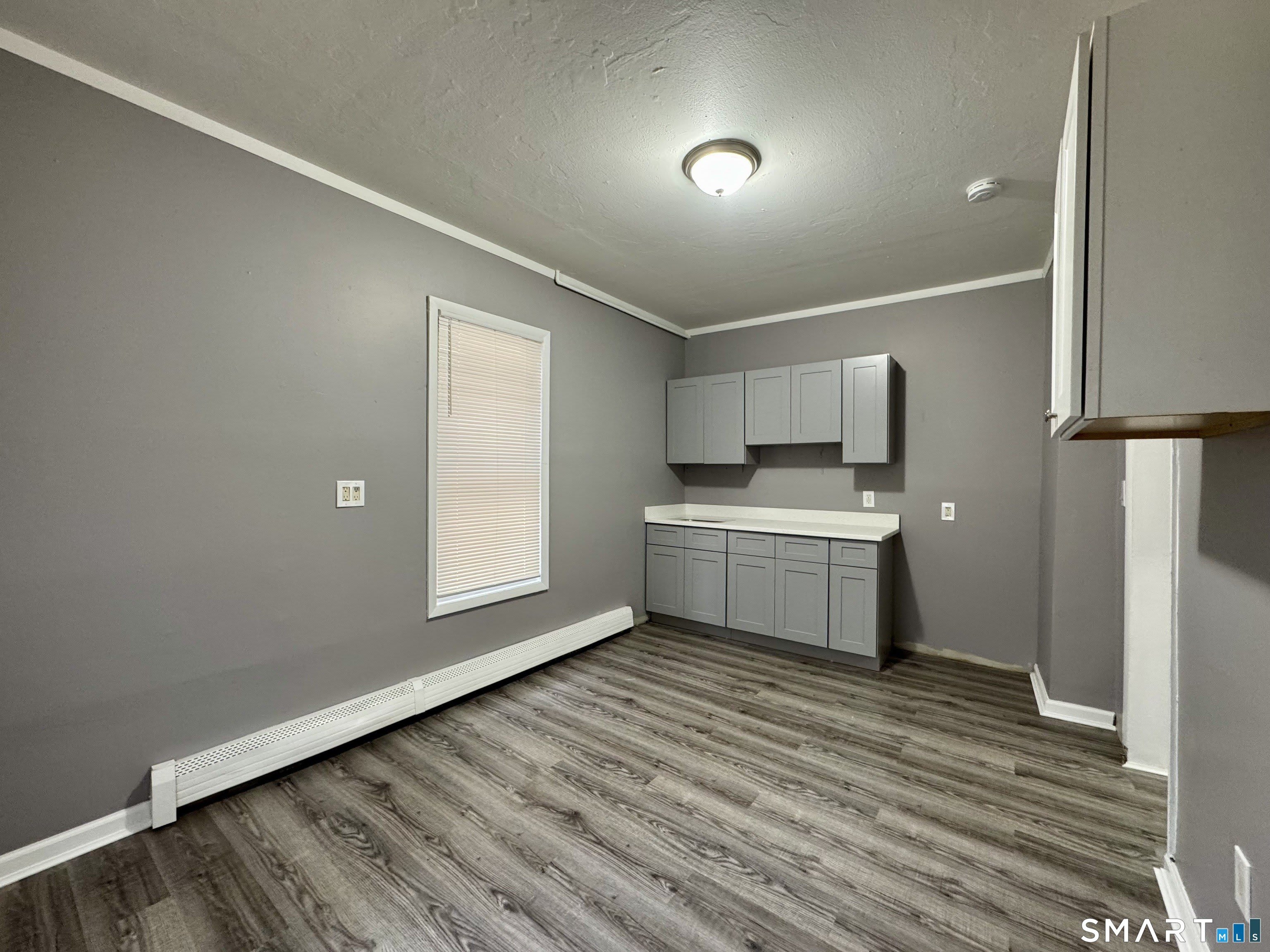 1102 E Main Street – photo 3