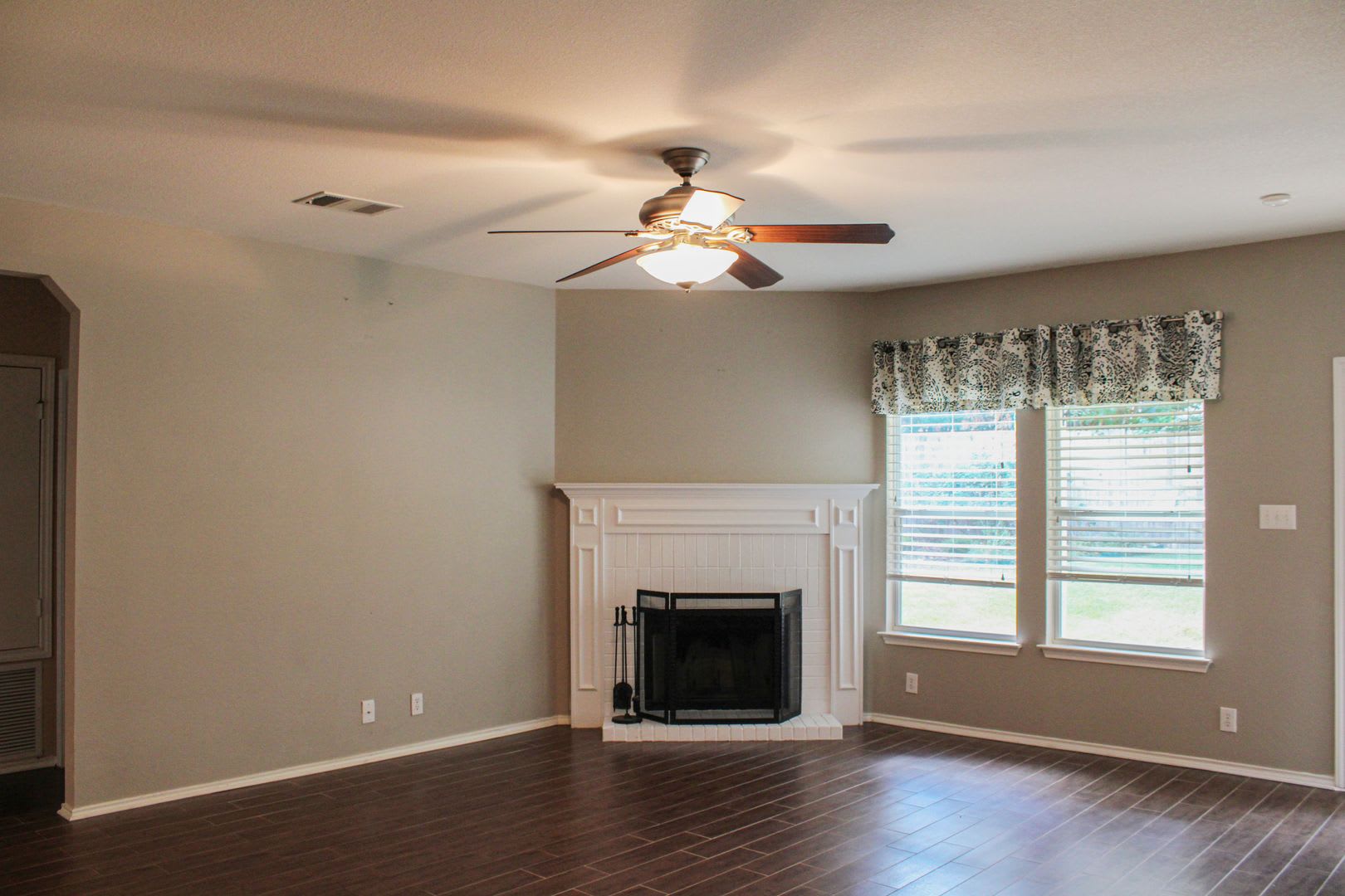 3-BEDROOM IN LOOKOUT CANYON CREEK, COMAL I.S.D. – photo 4