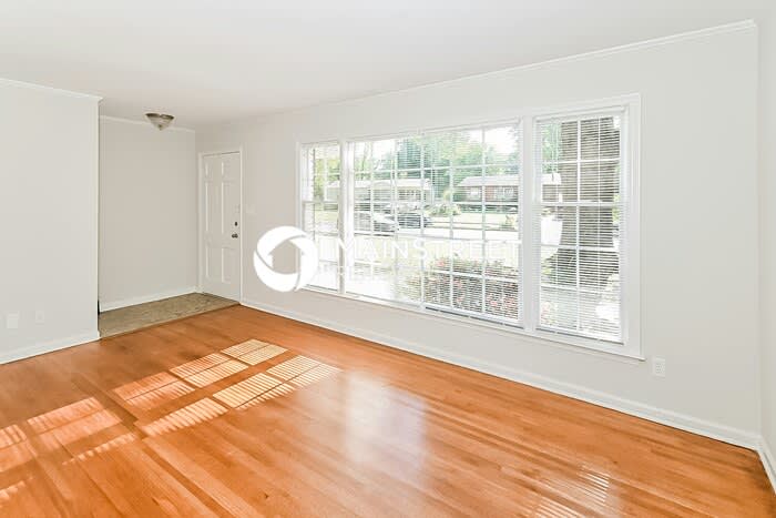 3069 Basswood Street – photo 2