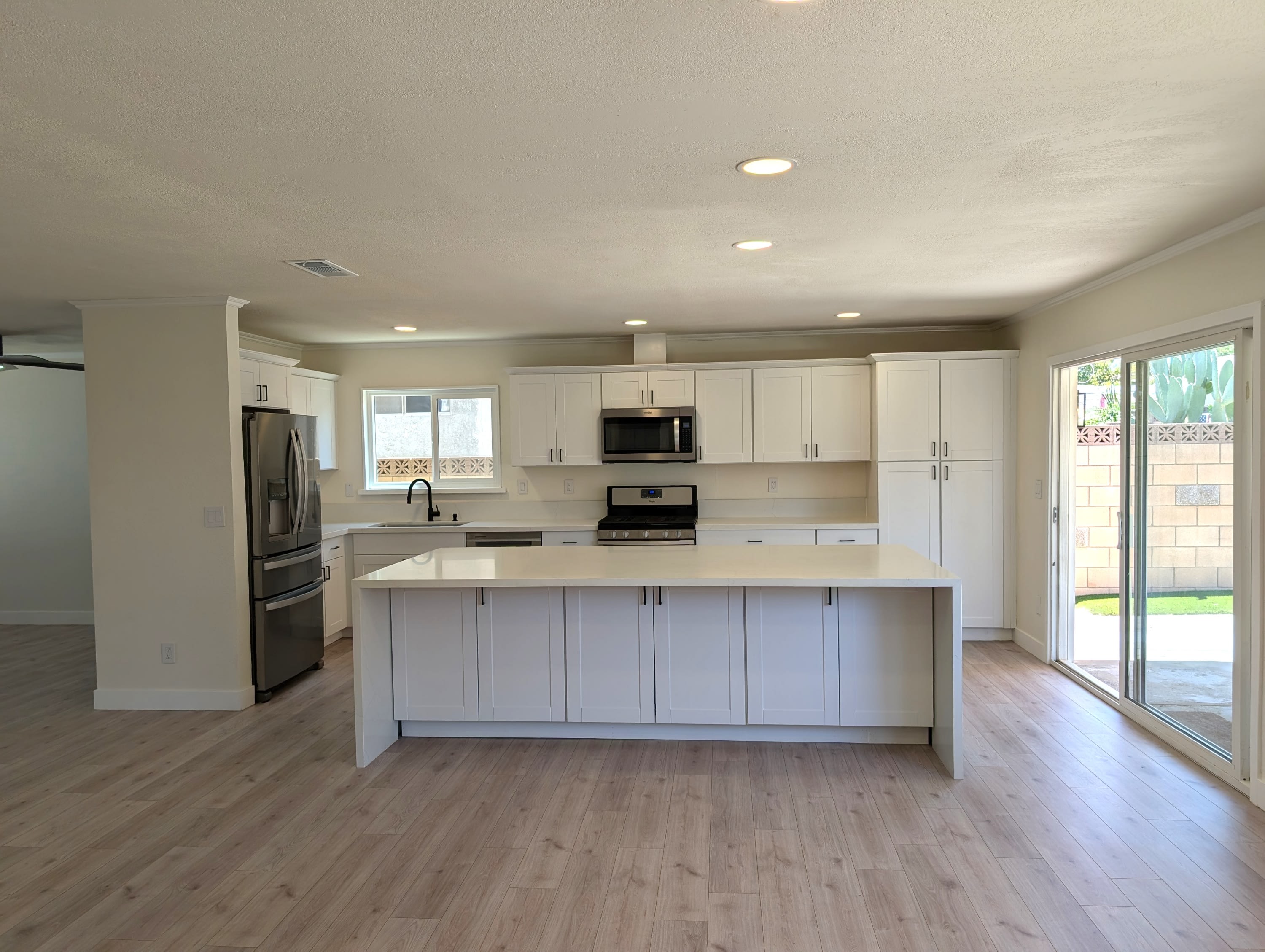 20350 Fairweather Street – photo 5