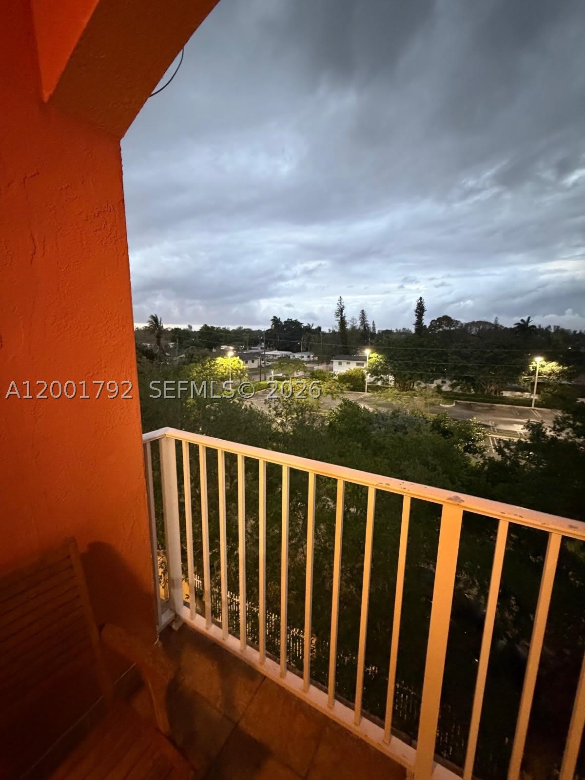 1300 Ne 109Th St – photo 1
