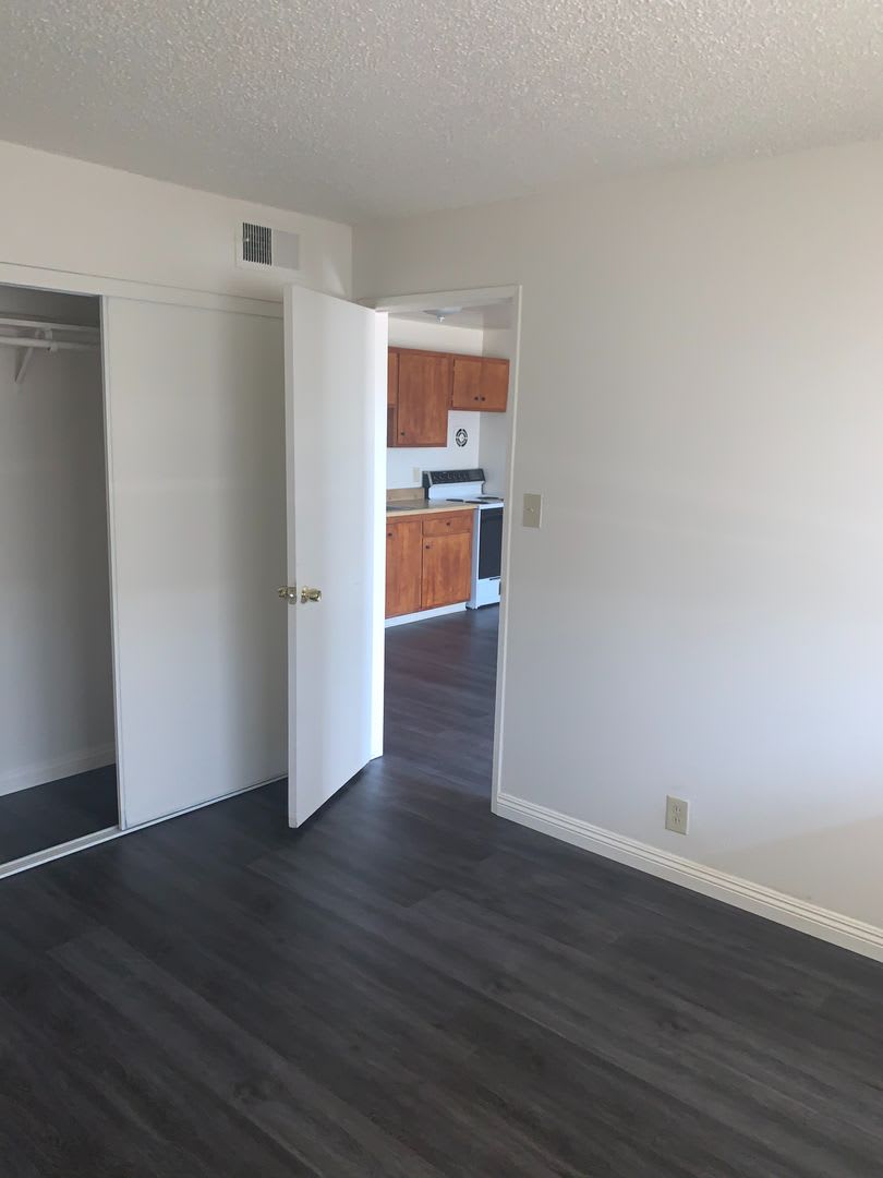 Affordable 1 Bedroom Condo In Central Las Vegas – photo 4