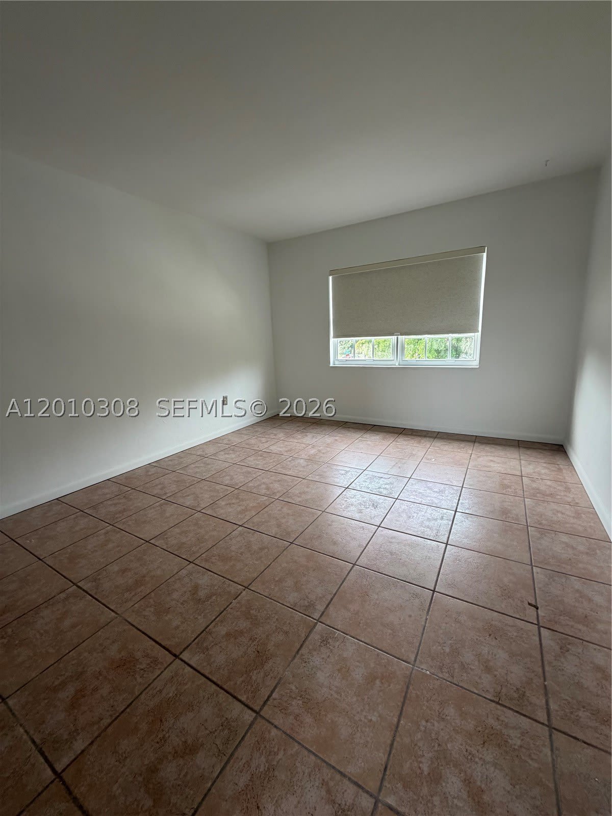 6201 SW 21st St – photo 3