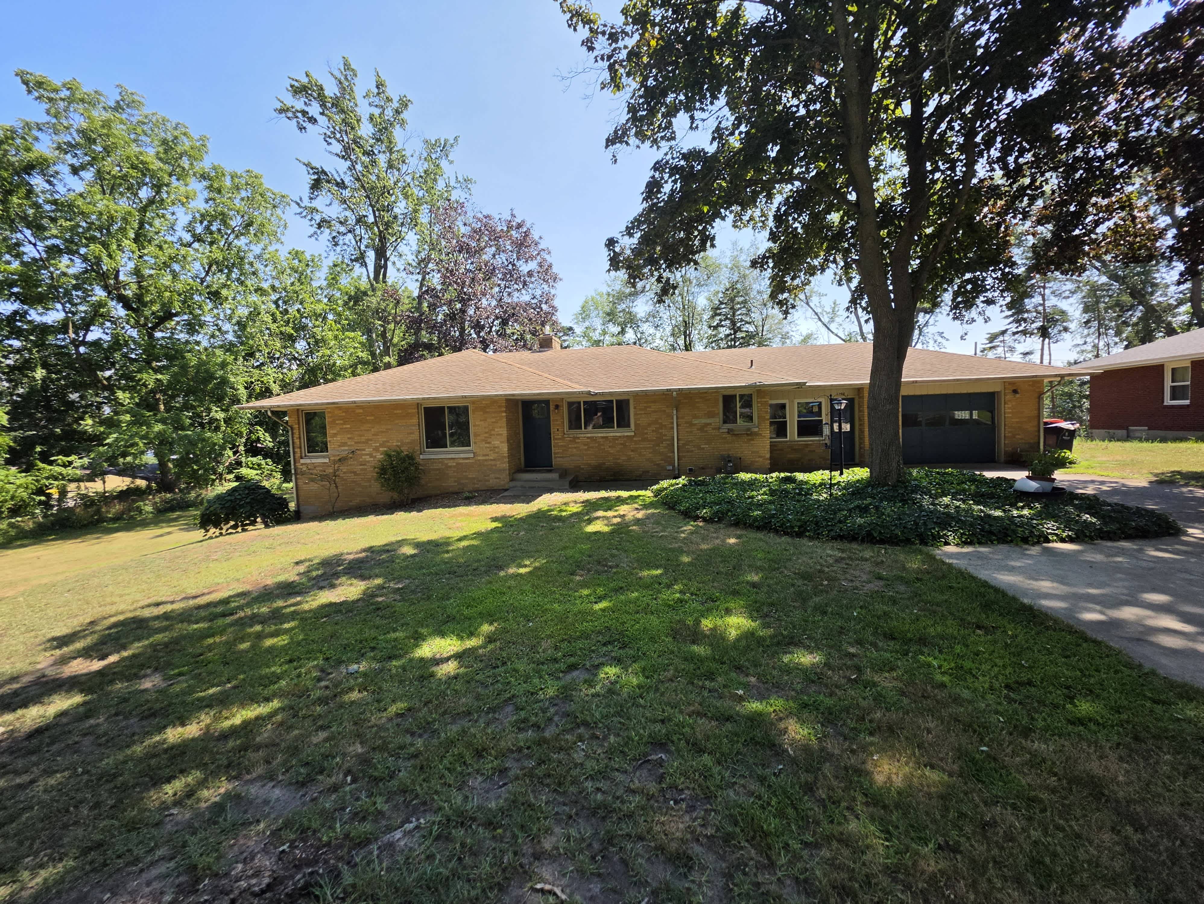 1106 Ardmore St – photo 1