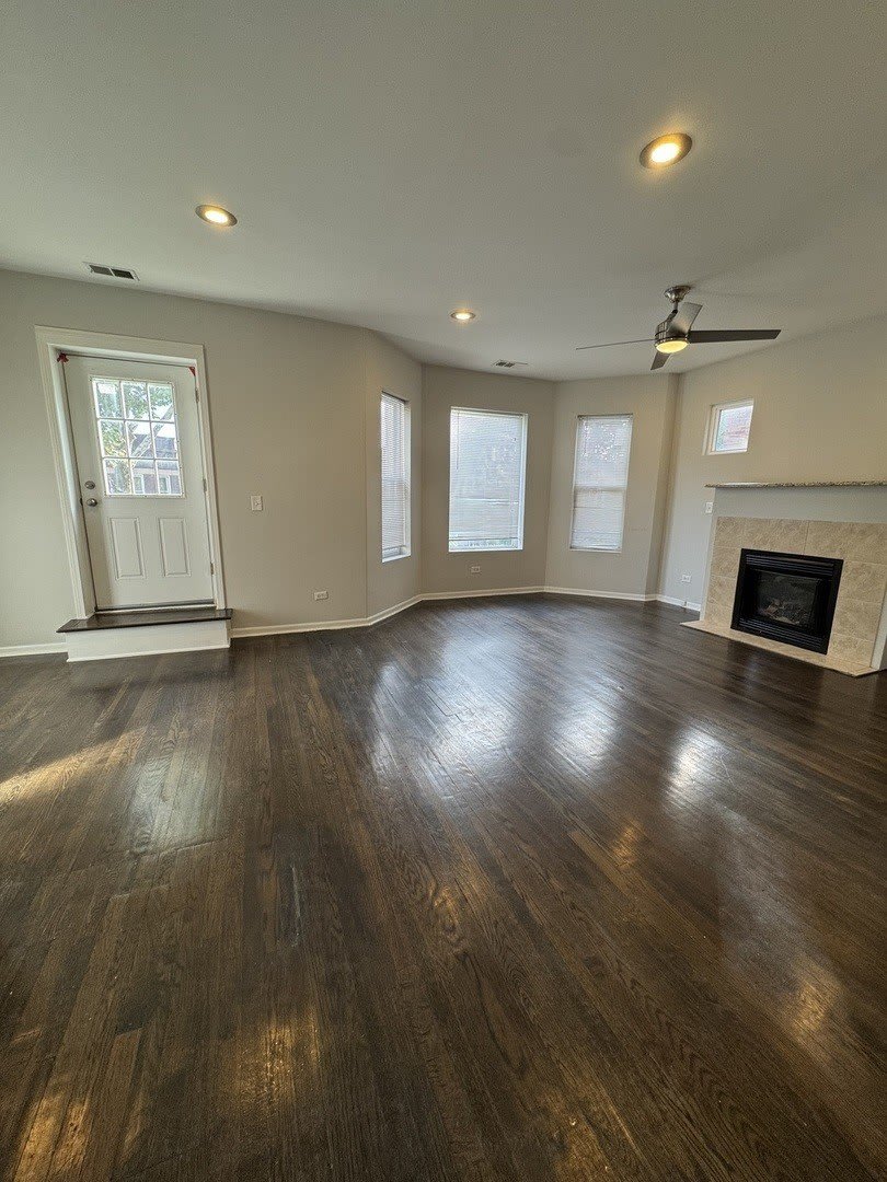 6130 S Rhodes Street – photo 3