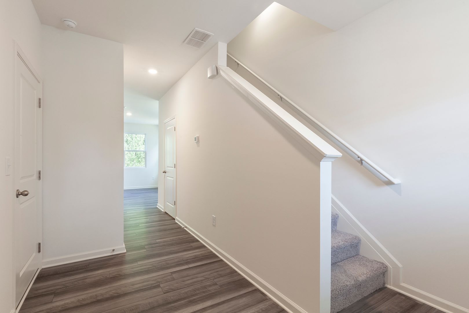 Newly Constructed 3 2 5 Townhome W Private Patio And Garage – photo 2