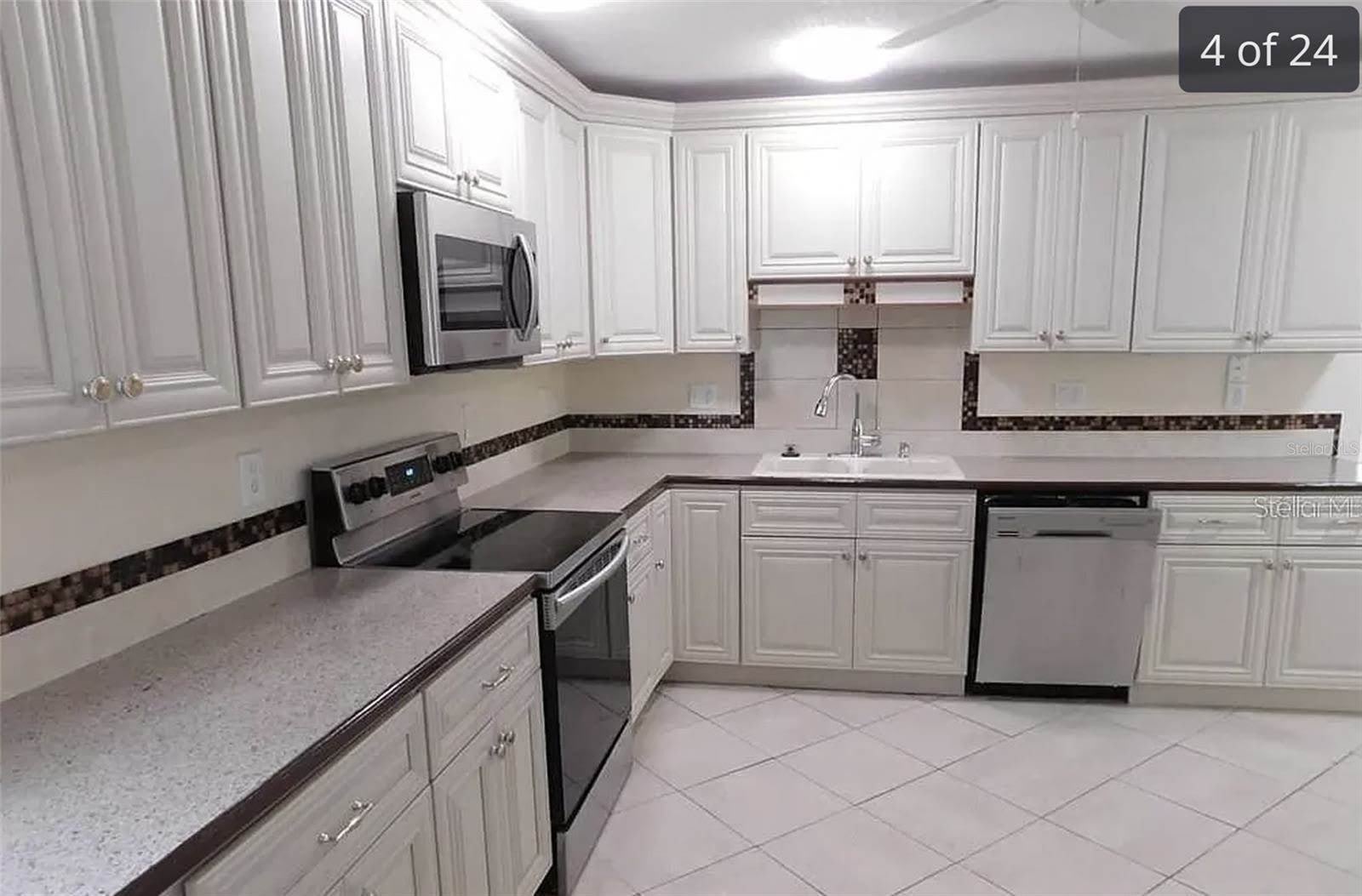 8185 Longbay Boulevard – photo 5
