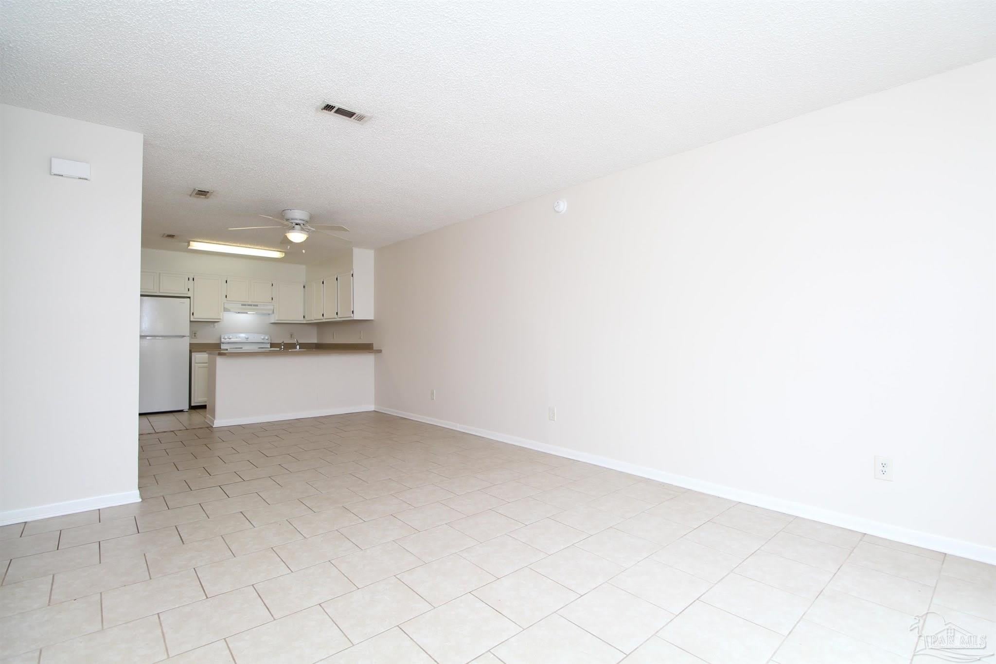 3398 Green Briar Cir – photo 4