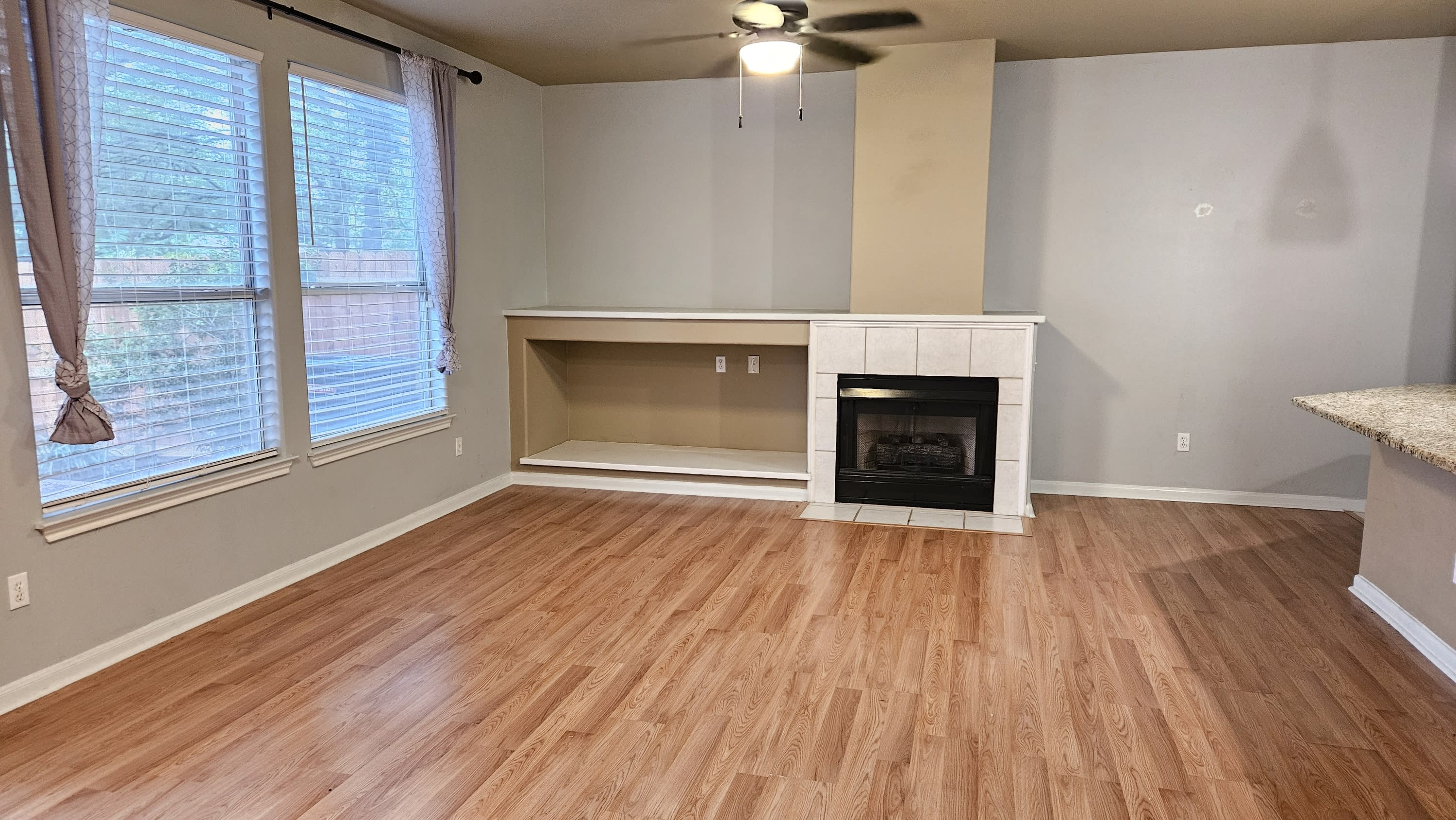 2100 Pipers Field Driveunit 4 – photo 3