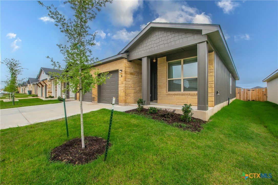 3901 Sugar Hackberry Trail – photo 1