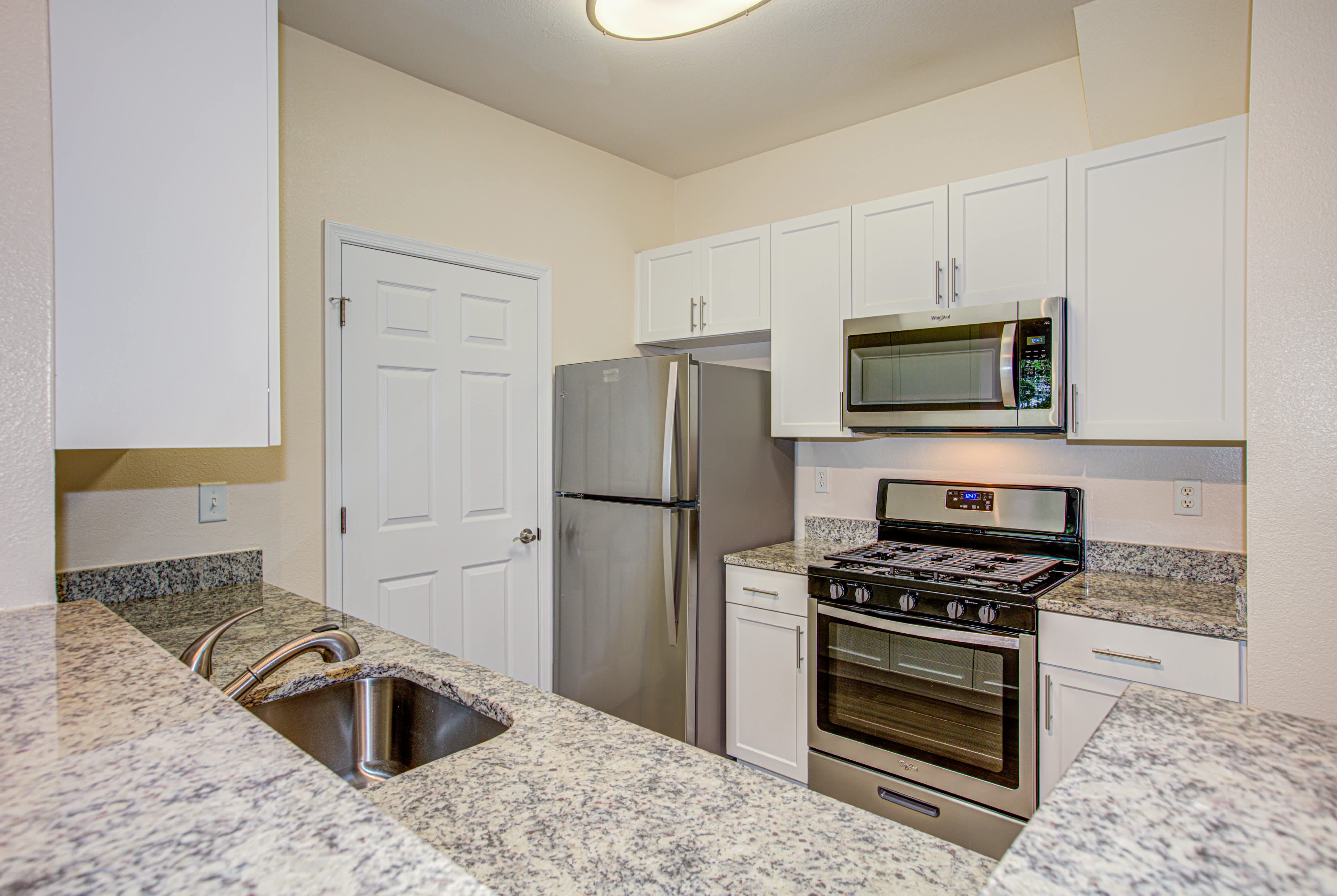 Broadlands Luxury Apartments – photo 2