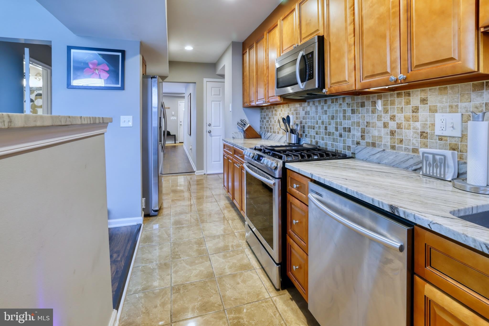 4709 JAY Street NE – photo 5