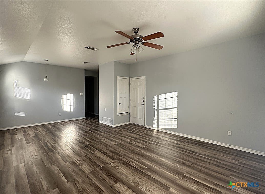 2710 Ashley Drive – photo 3