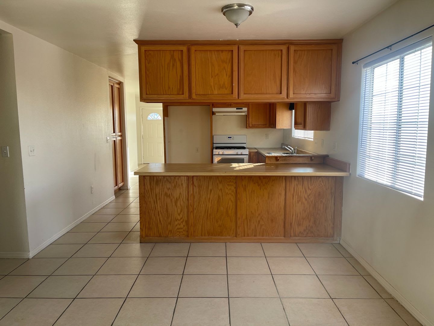 3 Bedroom 2 Bedroom READY NOW! – photo 4