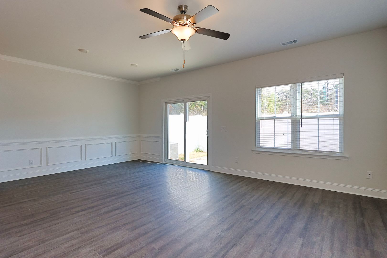 570 Governor Treutlen Circle – photo 5