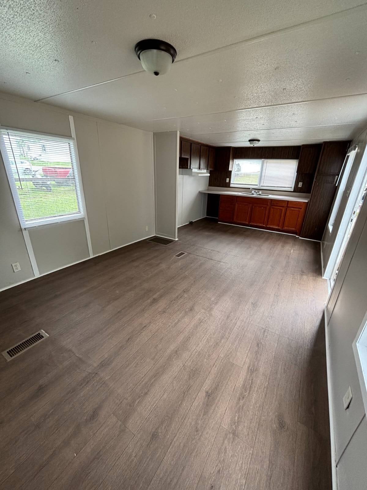 231 Dakar Drive – photo 4