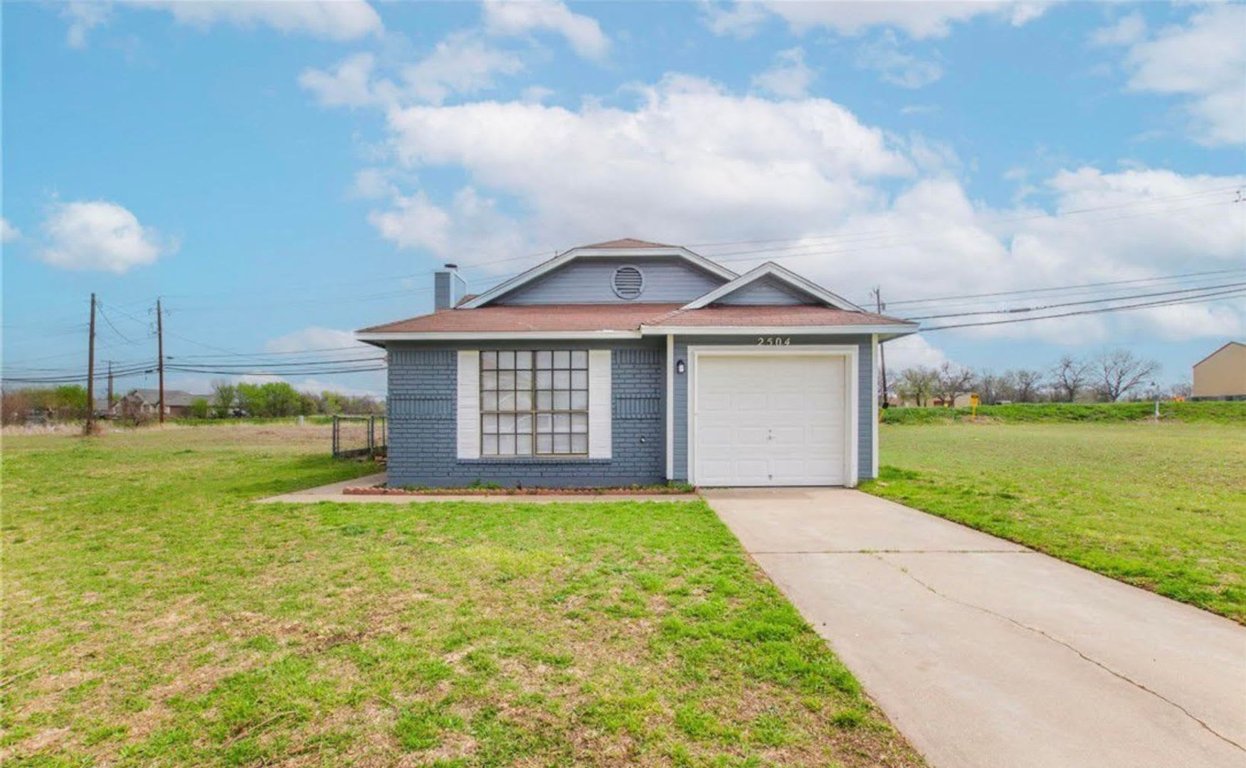 Move In Ready 3 Bedroom Home In Killeen – photo 2