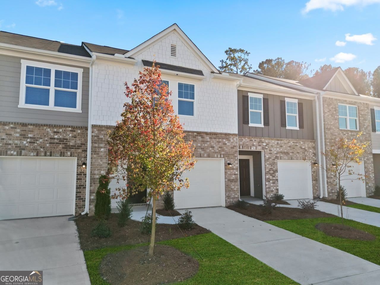 541 Magnolia – photo 2
