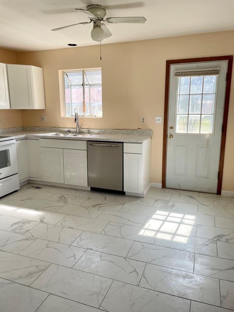 3648-4 RIDGE RD – photo 4