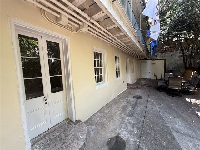 1014 ROYAL Street – photo 2