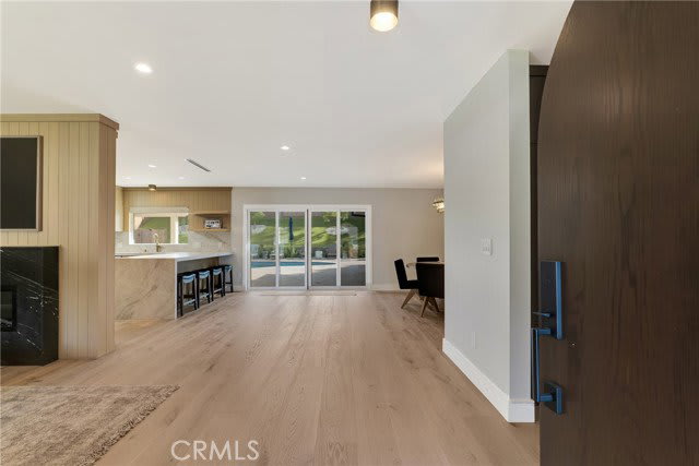 19160 Olympia Street – photo 3