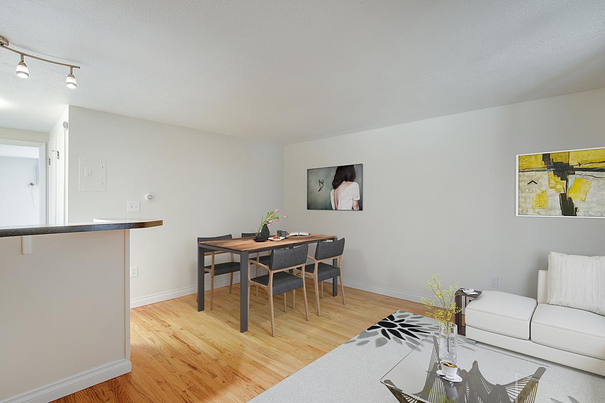 Logan Court – photo 2