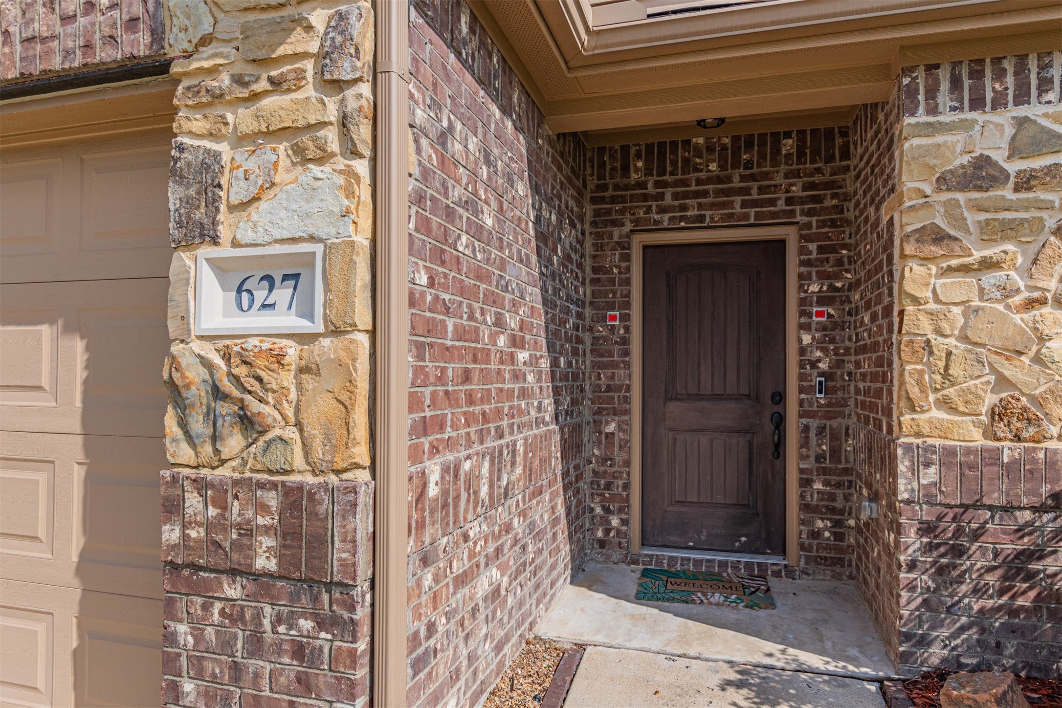 627 Redwood Drive – photo 3