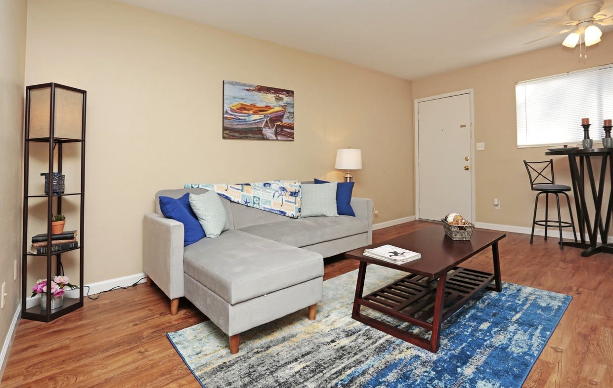 Liv Apartments – photo 2