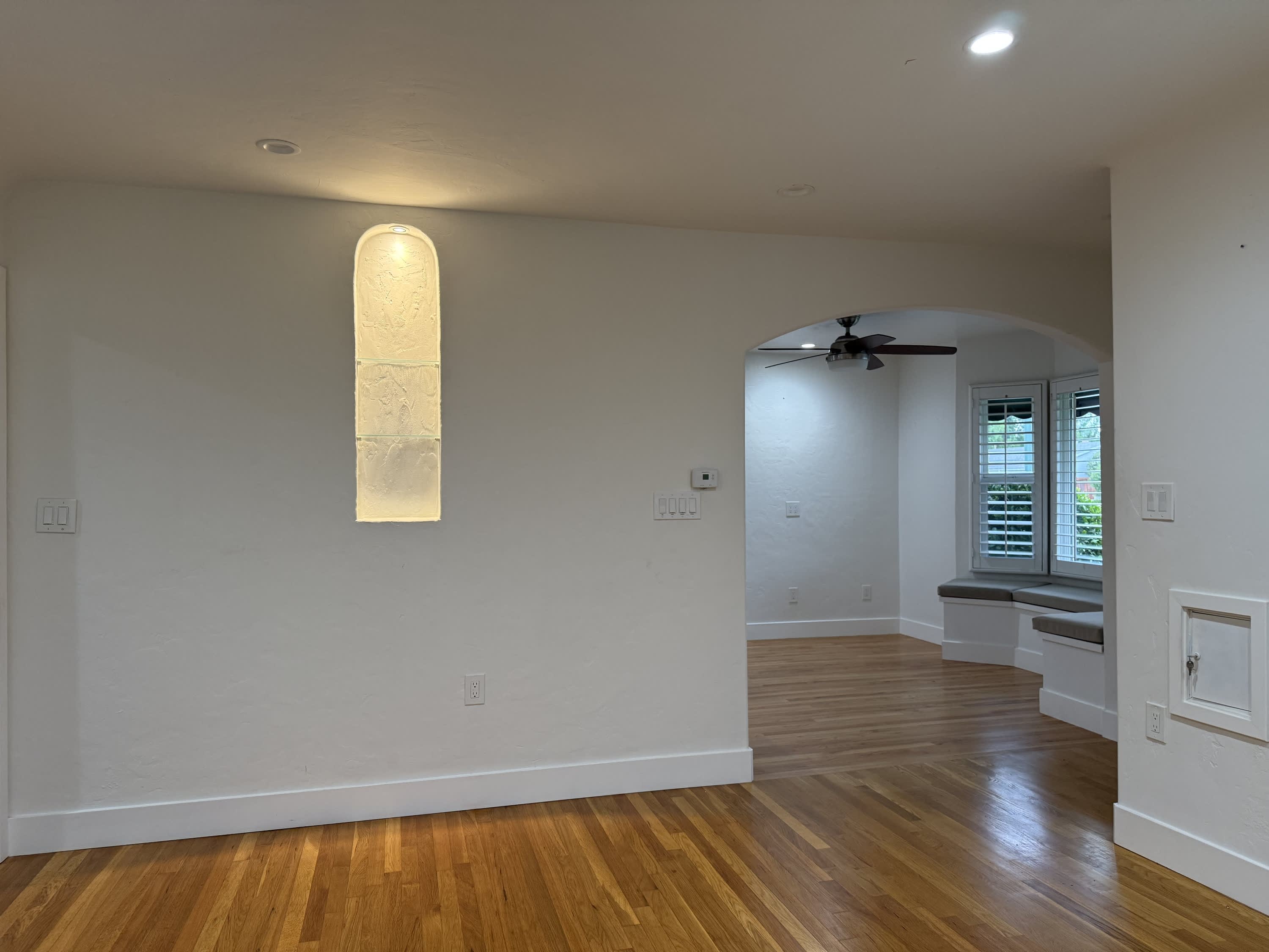 558 Irving Avenue – photo 3