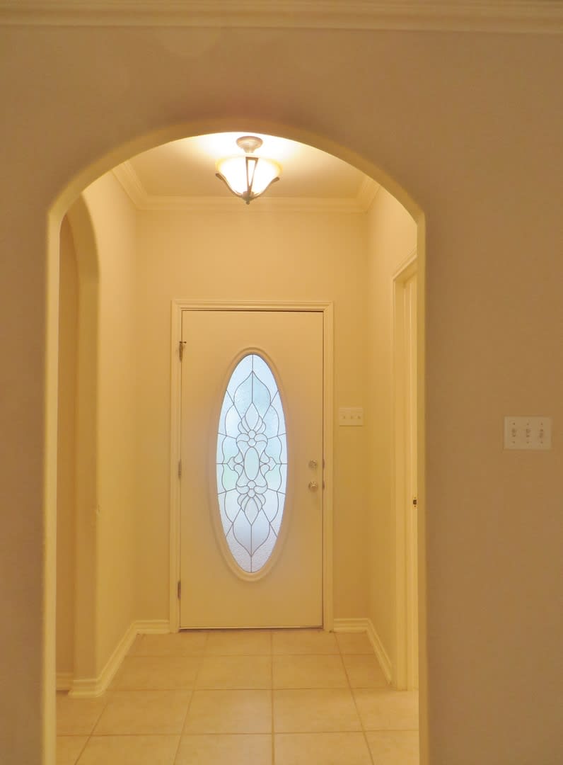 3 Bedroom 2 Bathroom Georgetown Home – photo 2